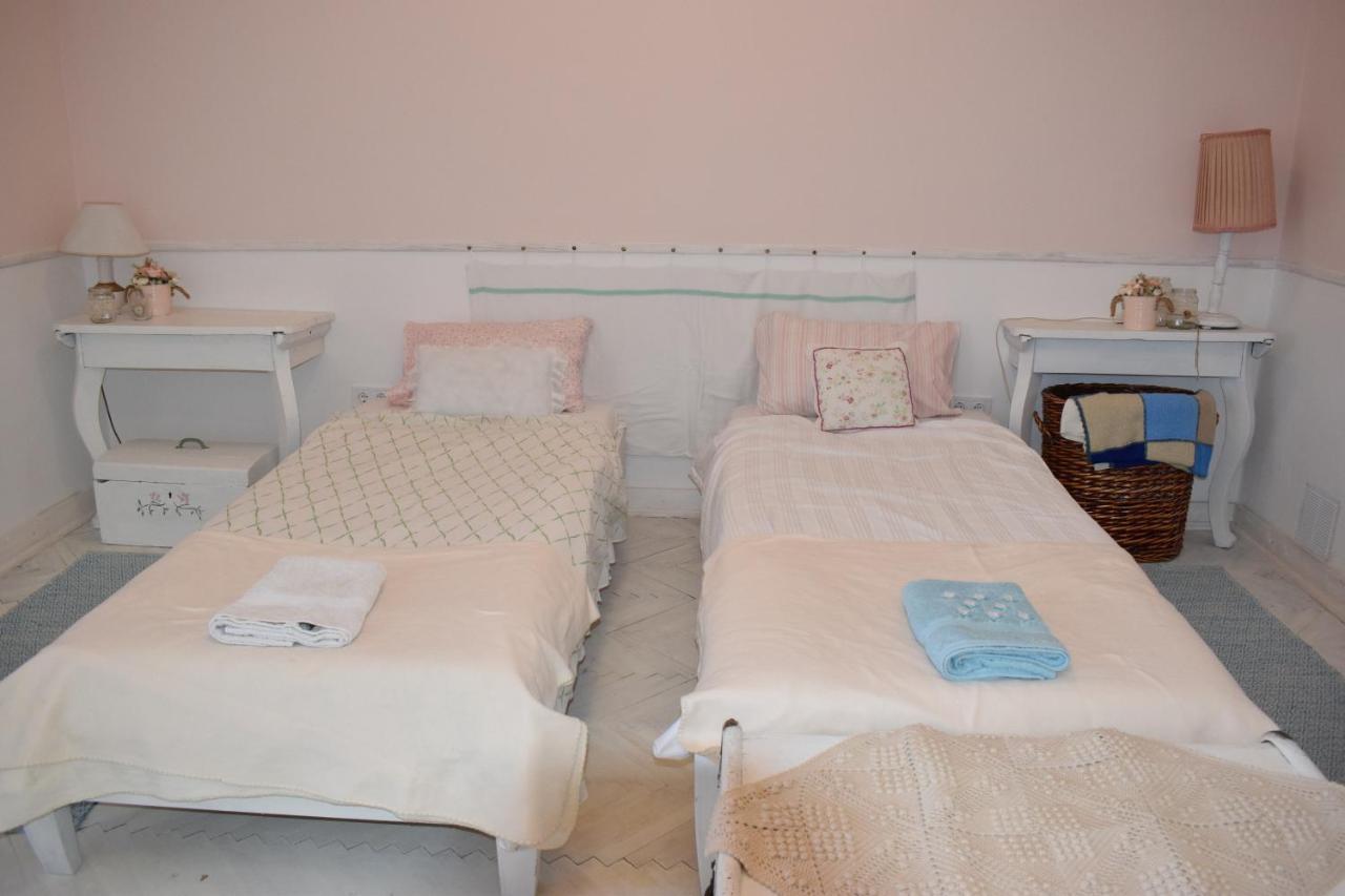 Malomszeg Apartman 2 Peçuy Dış mekan fotoğraf